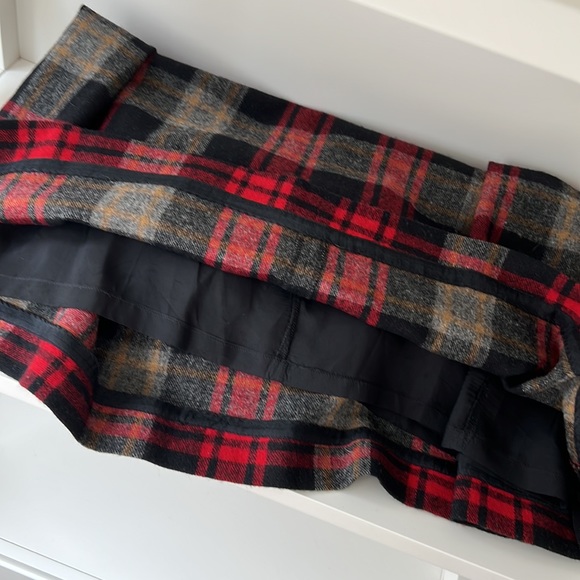 Vintage Ralph Lauren 100% Wool Plaid Pleated Lined Midi Skirt Black Red Size 4 - Picture 6 of 8